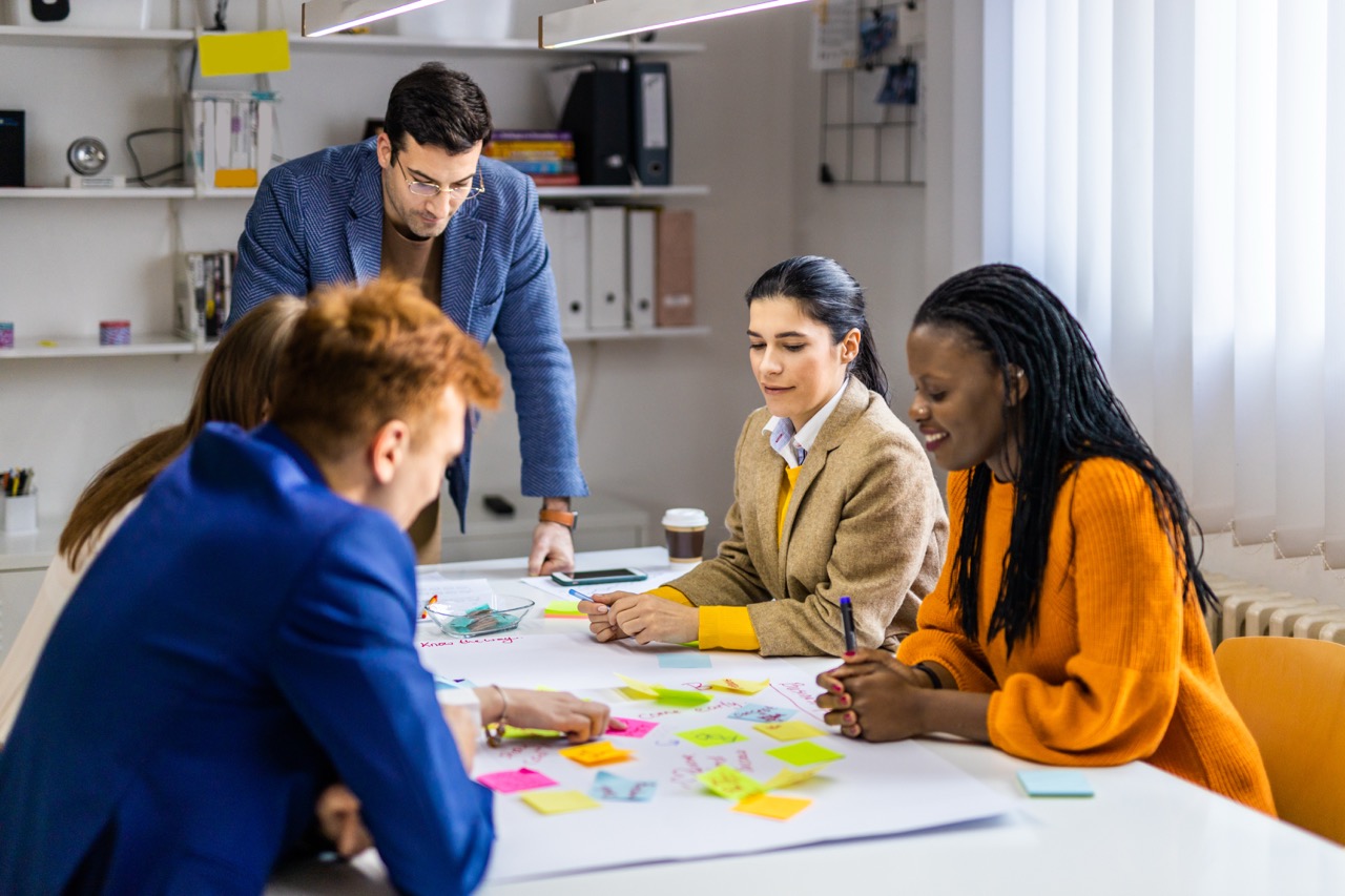 business-team-working